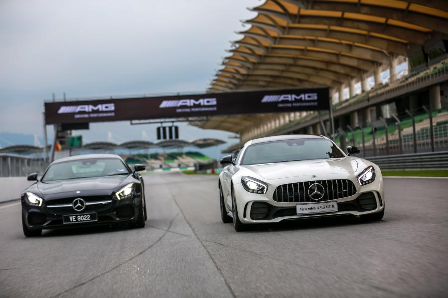 Mercedes-AMG GT R (C190) 2017 года  (MY) (фото 25 из 25)